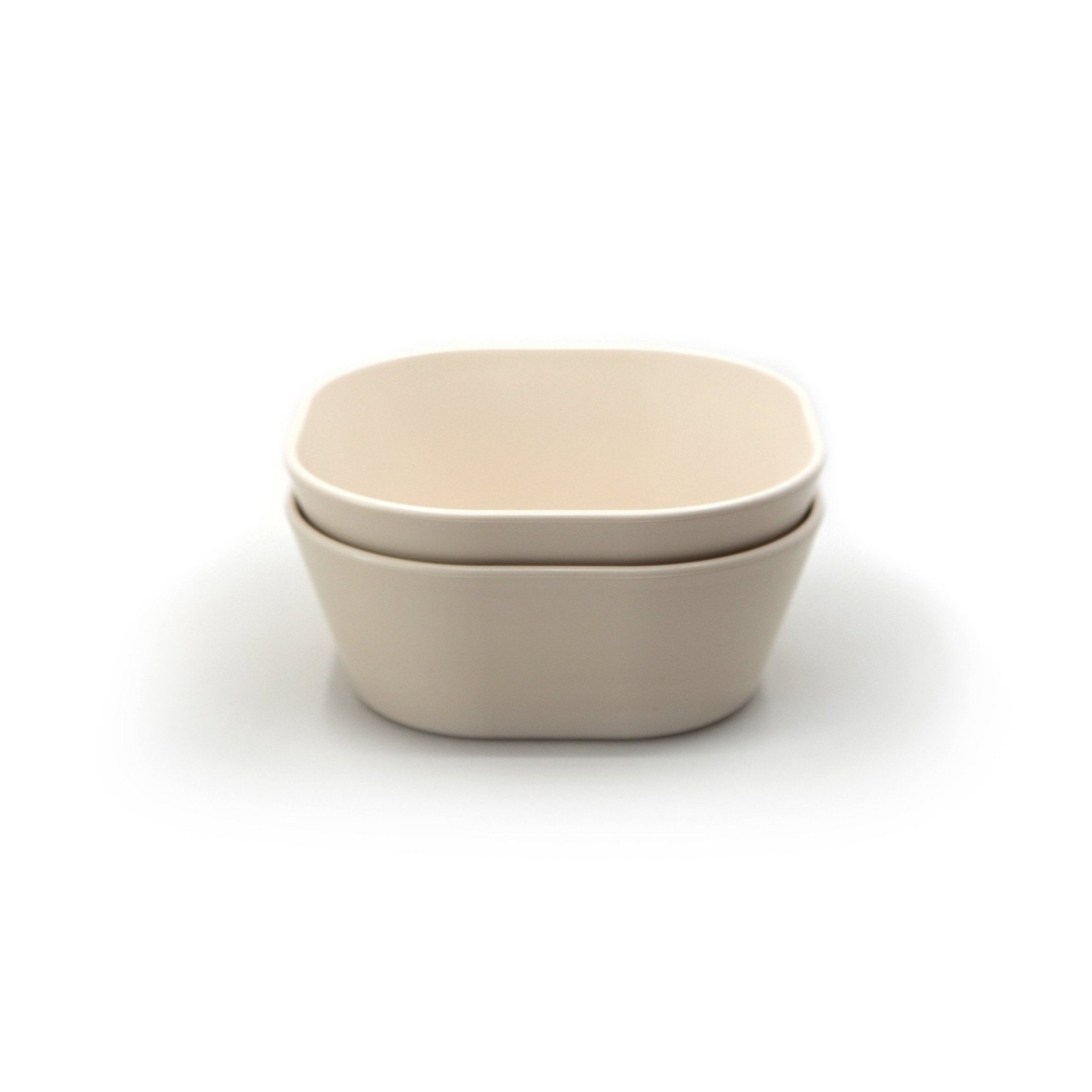 http://ooyoo.co.uk/cdn/shop/products/mushie-square-bowl-set-ivory-930584.jpg?v=1604396930
