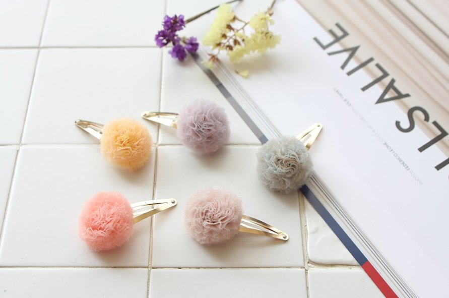 Jireh Bow - Tulle Pom Pom Clips - ooyoo