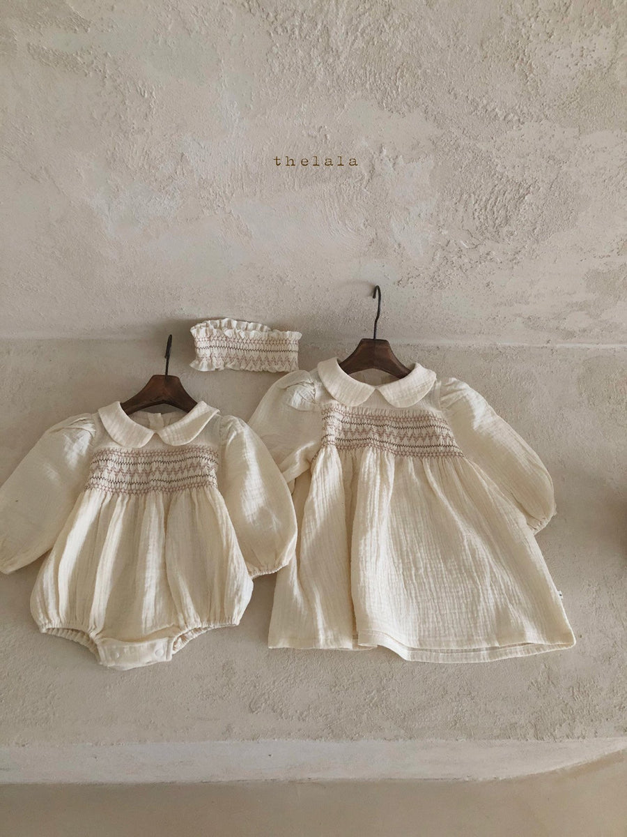 Lala Smocked Dress (2 colour options) - ooyoo