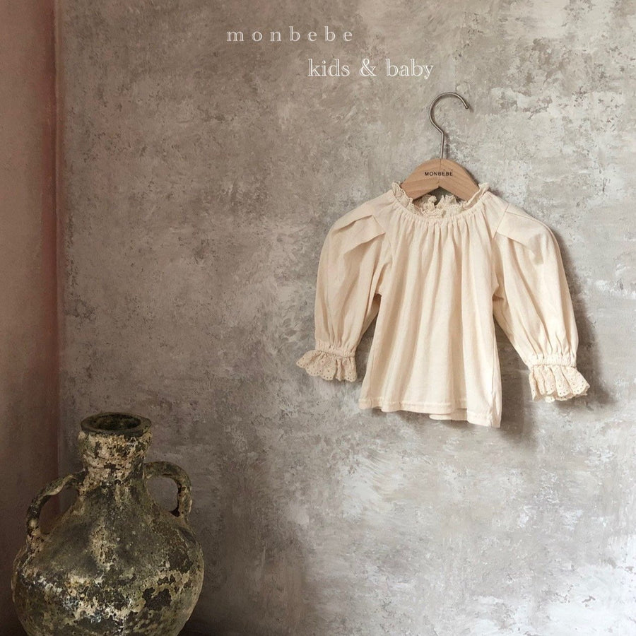 Monbebe Lace Frill Blouse - ooyoo